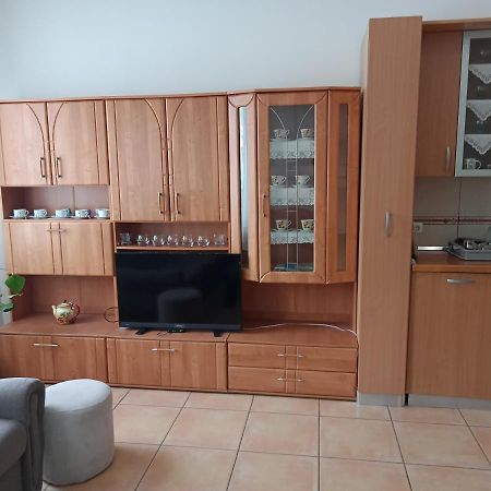 Apartman Mara Lovran Εξωτερικό φωτογραφία